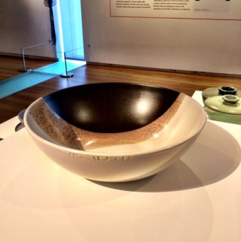 Ceramic bowl by Edith Heath